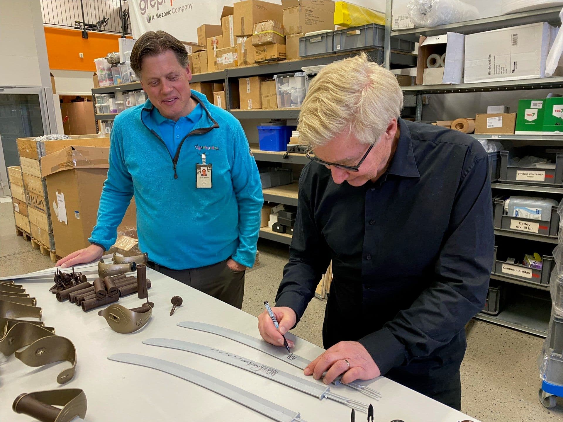 Sverdproduksjon flagges hjem